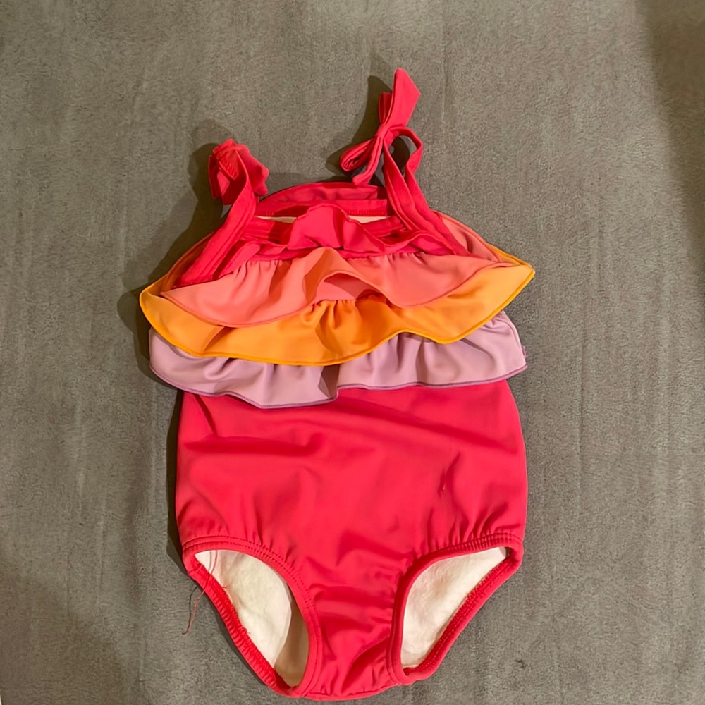 Baby girl Gymboree pink bathing suit 3-6m